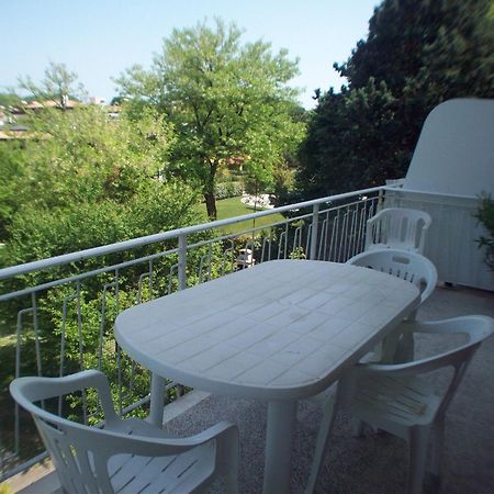 Casa Marialuigia - Appartamenti Solo Per Famiglie Τζεσόλο Λίντο Εξωτερικό φωτογραφία