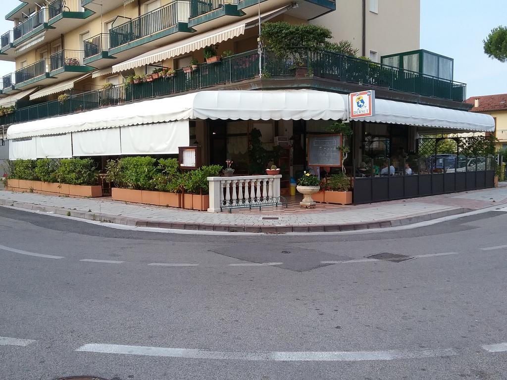 Casa Marialuigia - Appartamenti Solo Per Famiglie Τζεσόλο Λίντο Εξωτερικό φωτογραφία
